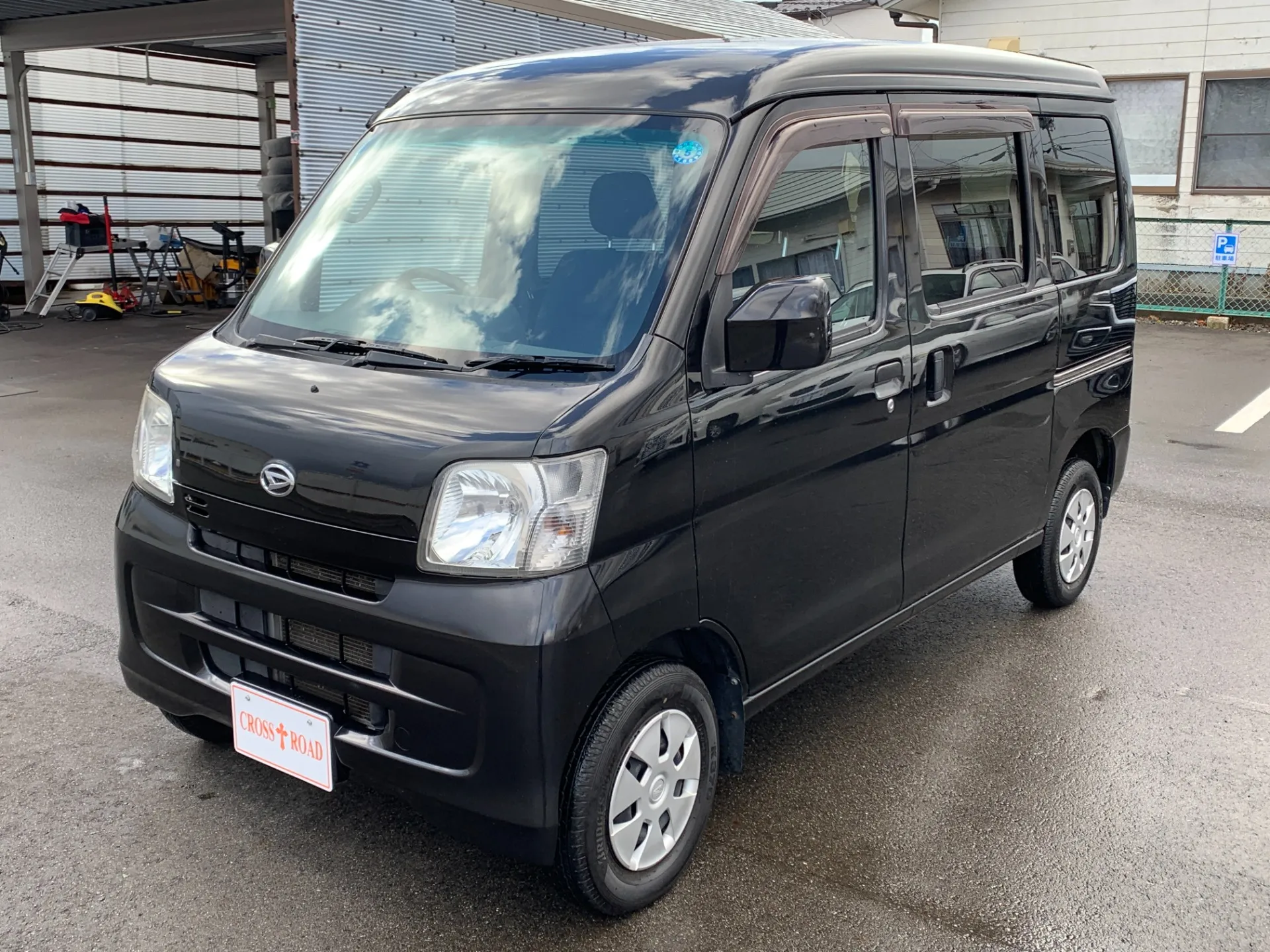 中古車だからこそのしっかりとした保証付き販売をしております。（車種によって対応不可もあり）別途有料で保証の延長も可能（２年・３年選択可能）