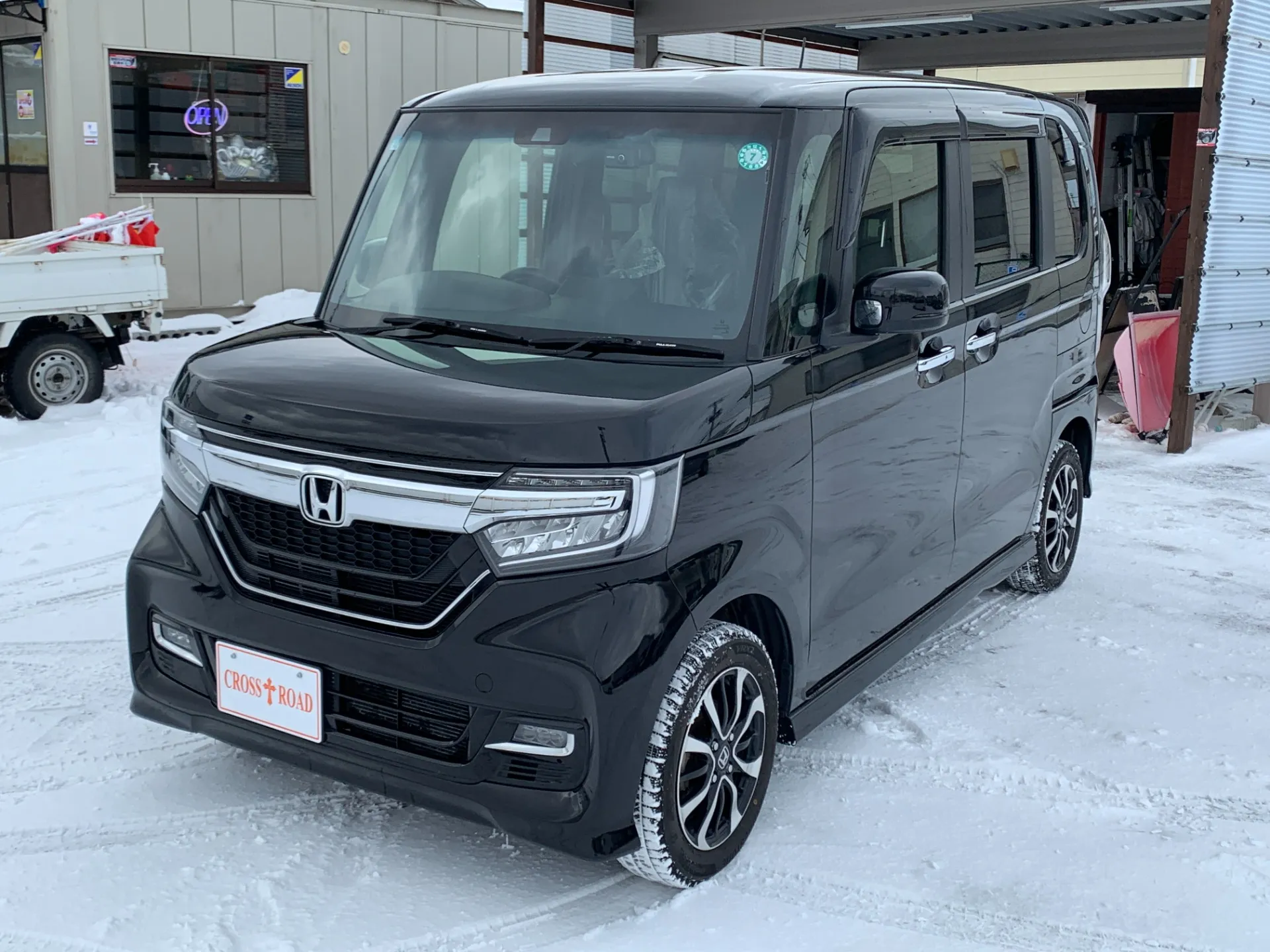 中古車だからこそのしっかりとした保証付き販売をしております。（車種によって対応不可もあり）別途有料で保証の延長も可能（２年・３年選択可能）