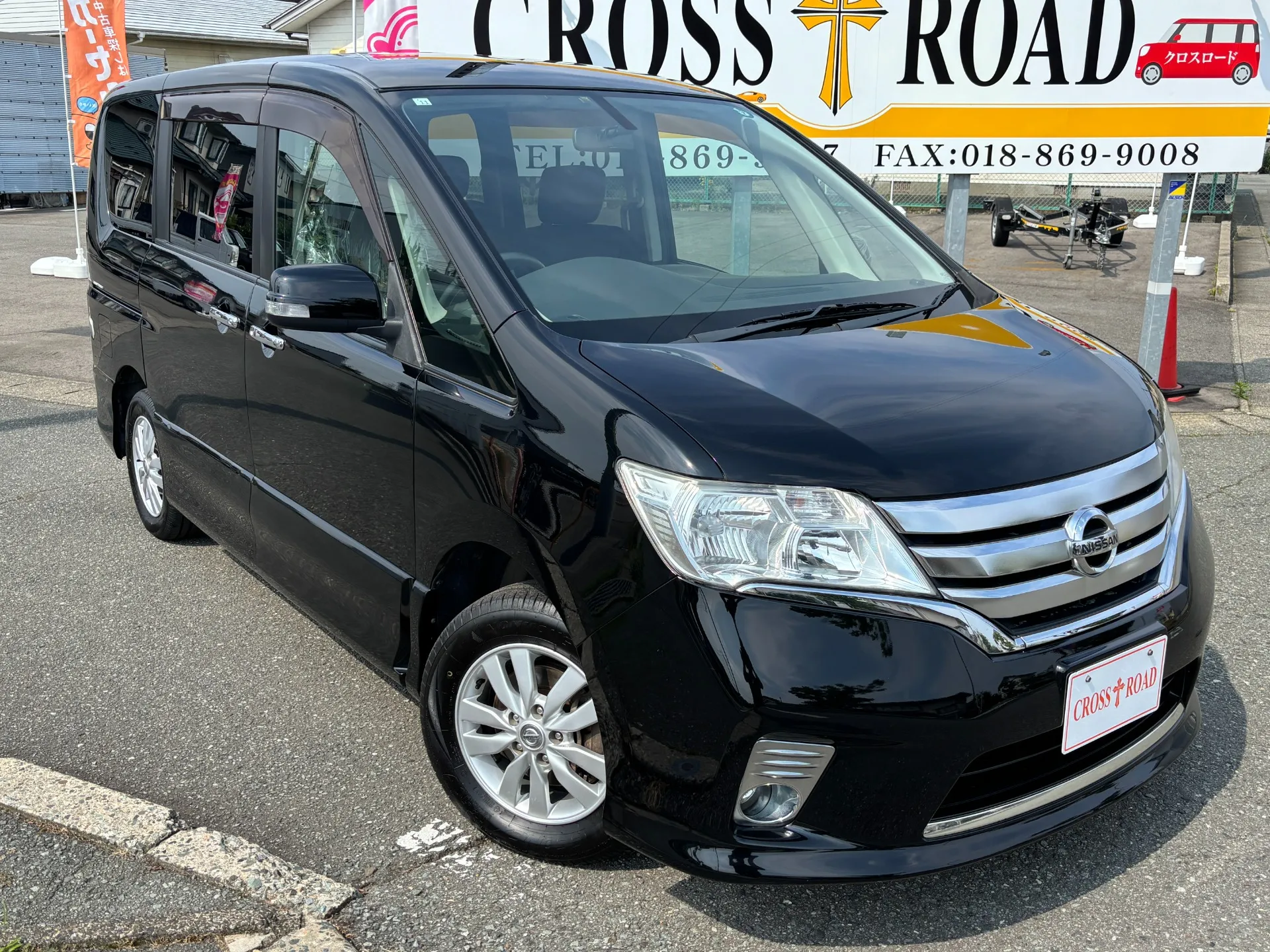 こちらに掲載している箇所の写真の他に写真を送信ご希望でしたら、お気軽にお問い合わせください!メールでの送信もしくはLINE公式アカウントへご登録いただければLINEからも送信できます!