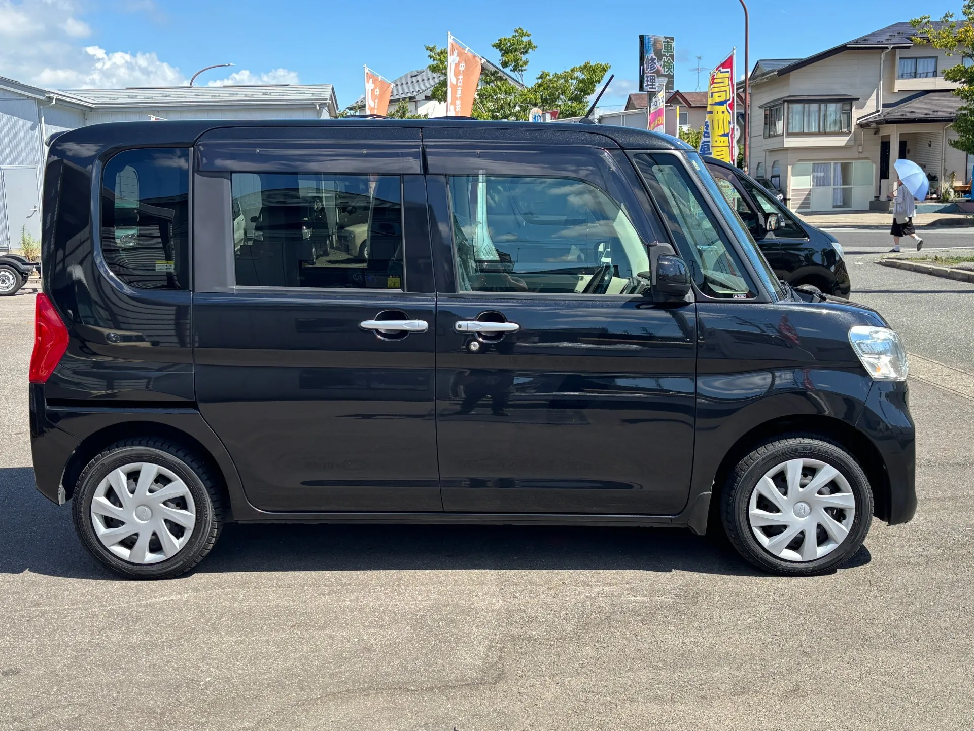 ナビゲーションやＥＴＣ、バックモニター、ドライブレコーダー等、オプションの追加見積や持込品のお取付等承っております。お気軽にご相談ください！