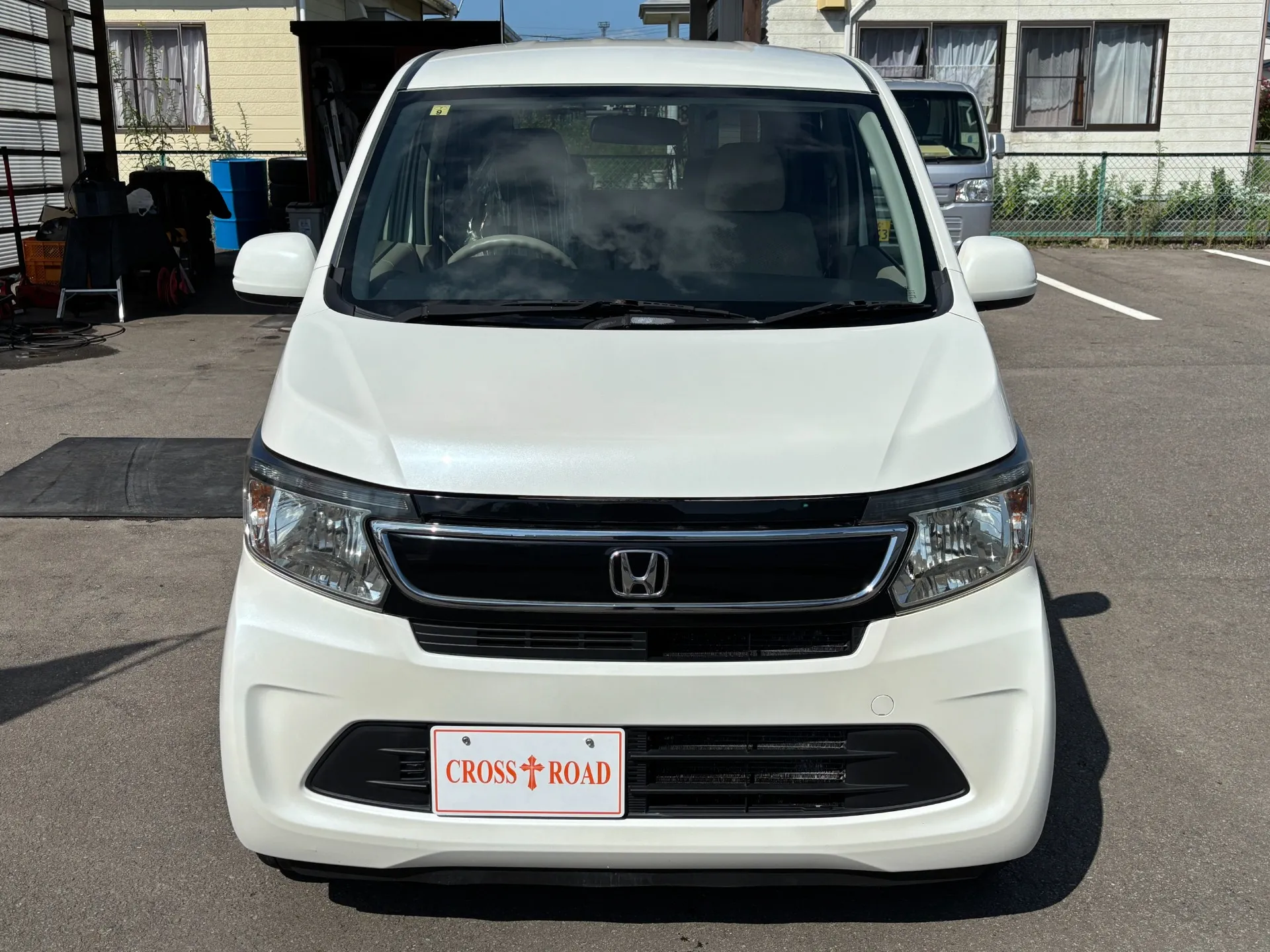 当店では全車両に対してお店での査定だけでなく、第3者機関による鑑定を行なっております。鑑定が完了しているお車は鑑定書を掲載していますので、是非ともご覧ください。