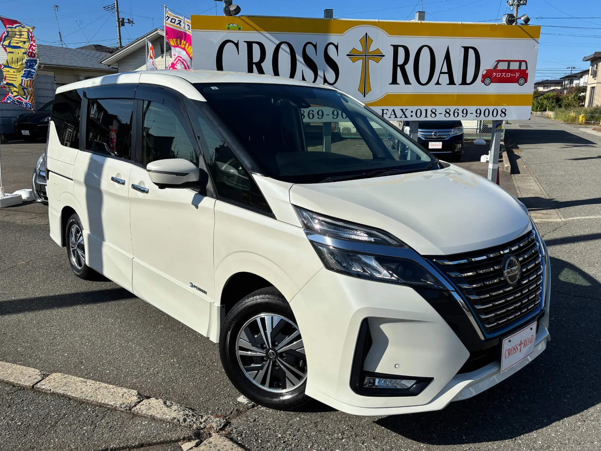 この度は当店、クロスロードの在庫をご覧いただき誠にありがとうございます！