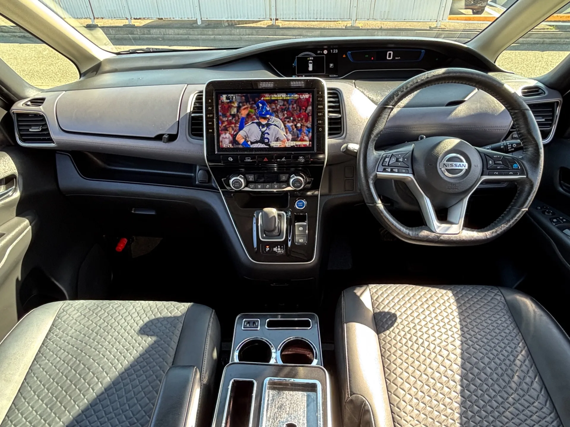 Ｉｎｓｔａｇｒａｍでは展示前の車両の仕上げの様子や新着在庫のご案内もしております。是非ともフォローお願いします！