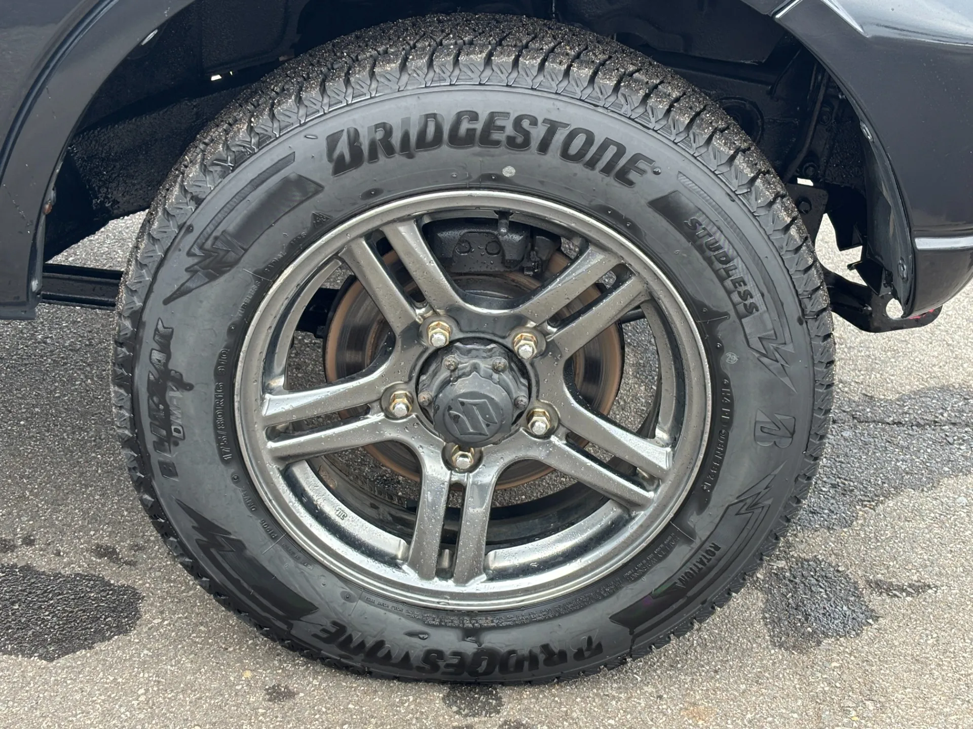 ☆純正16インチアルミホイール