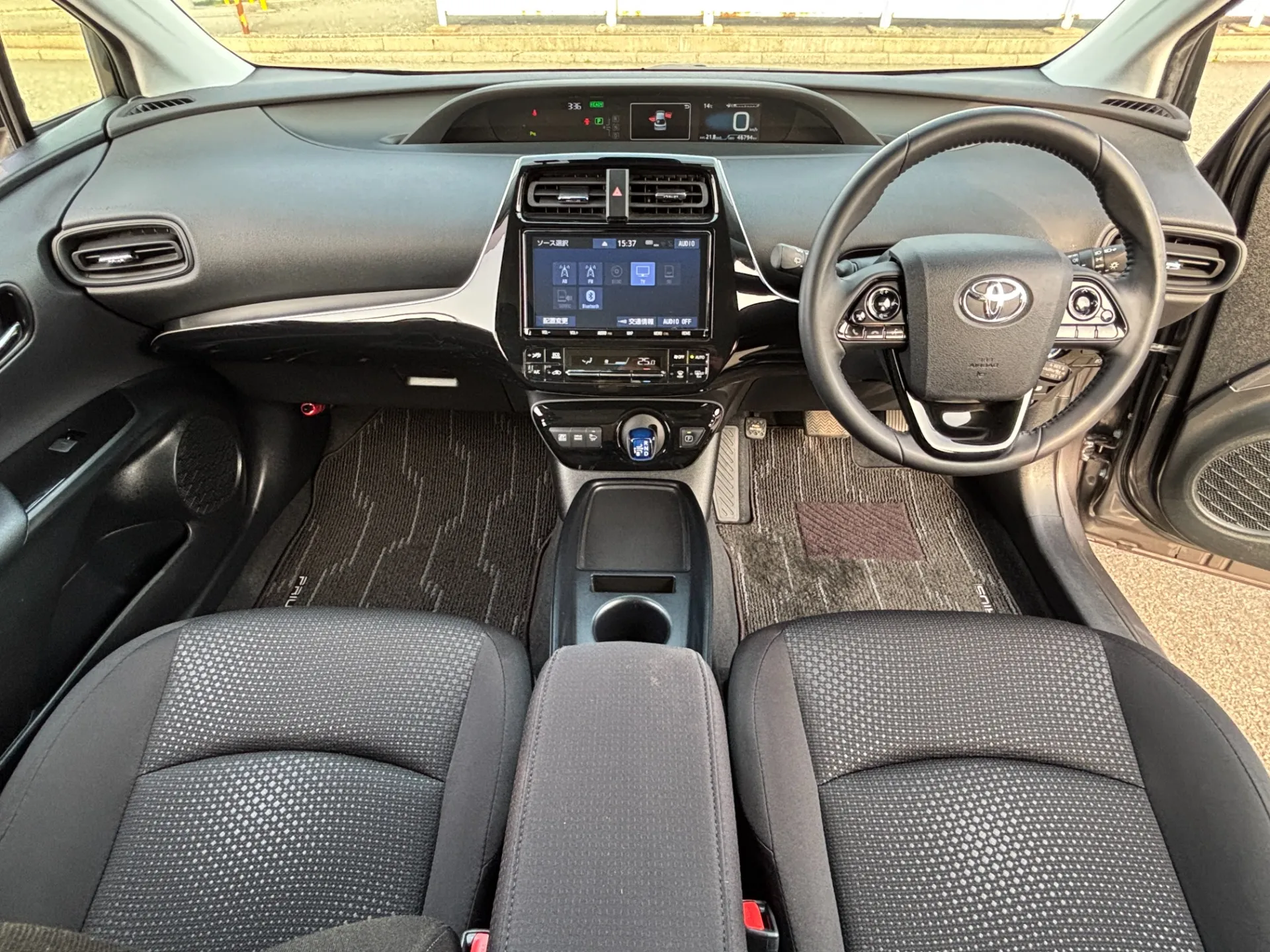 Ｉｎｓｔａｇｒａｍでは展示前の車両の仕上げの様子や新着在庫のご案内もしております。是非ともフォローお願いします！