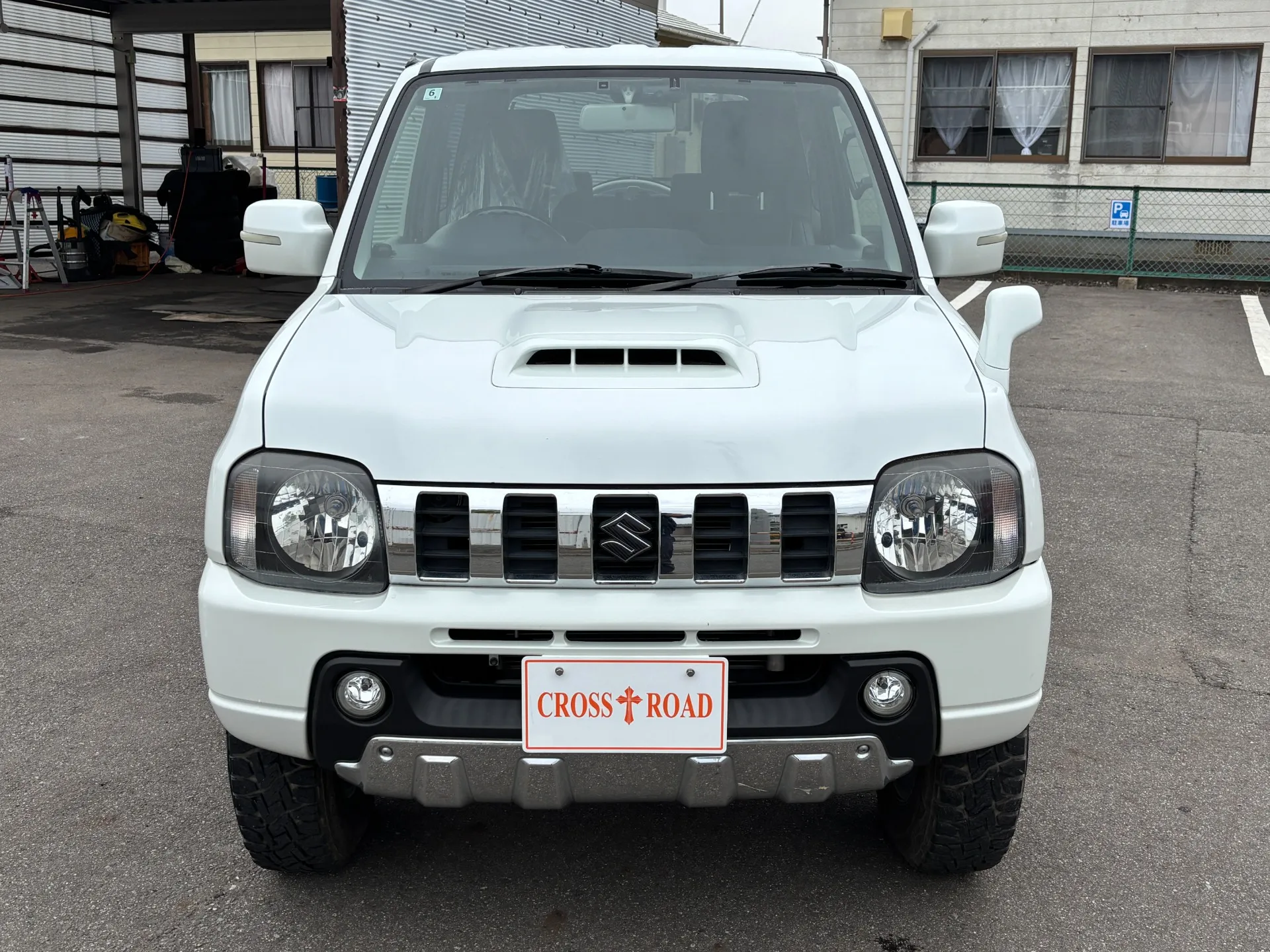 当店では全車両に対してお店での査定だけでなく、第３者機関による鑑定を行なっております。鑑定が完了しているお車は鑑定書を掲載していますので、是非ともご覧ください。