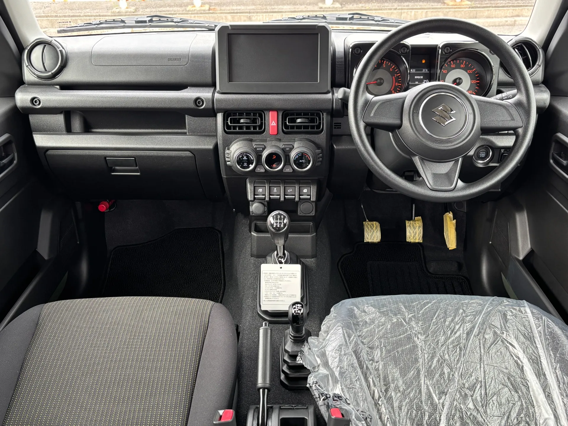 Ｉｎｓｔａｇｒａｍでは展示前の車両の仕上げの様子や新着在庫のご案内もしております。是非ともフォローお願いします！