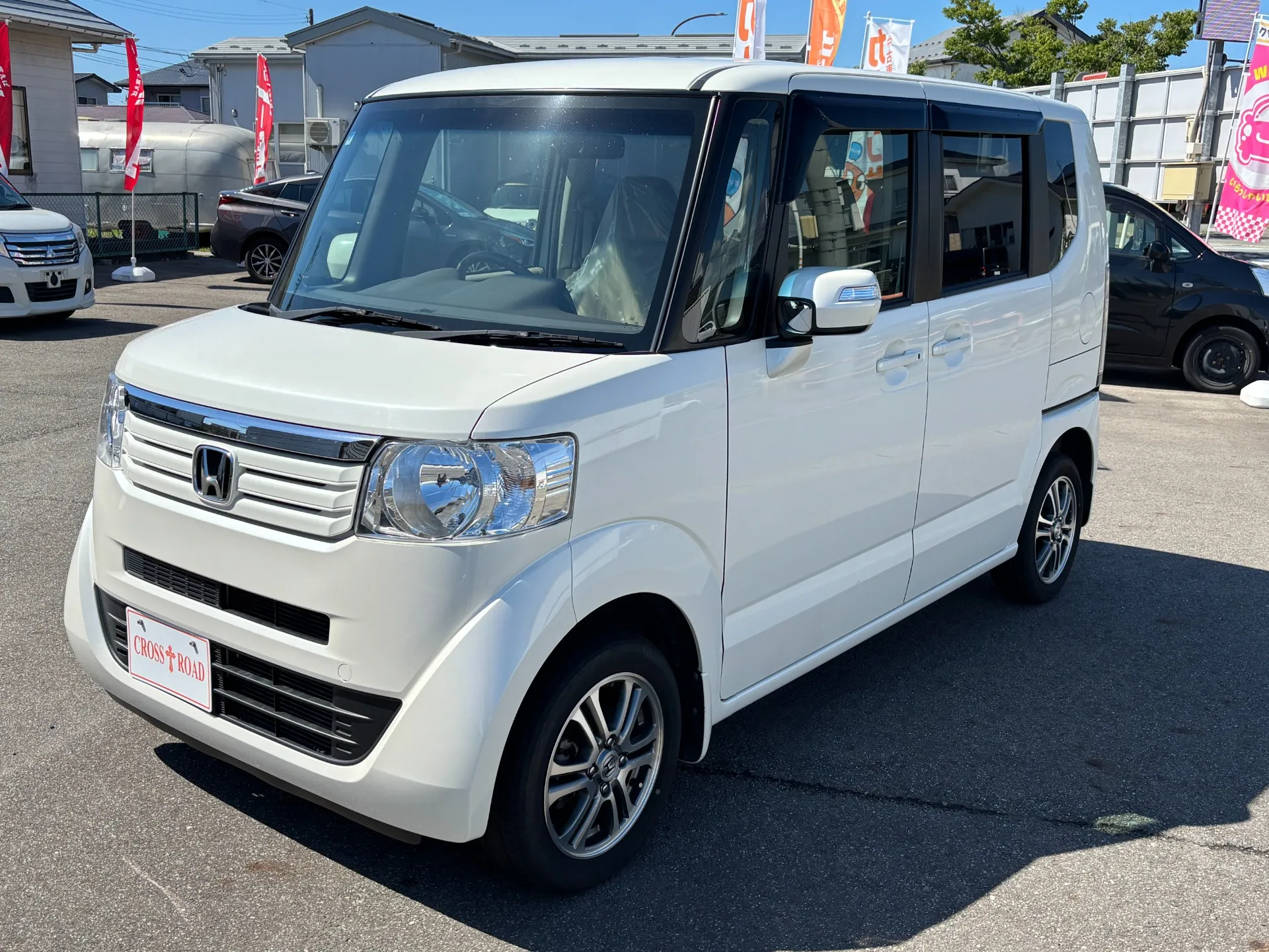 中古車だからこそのしっかりとした保証付き販売をしております。(車種によって対応不可もあり)別途有料で保証の延長も可能(2年・3年選択可能)